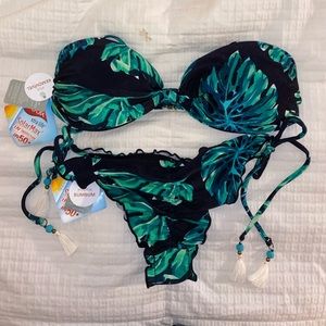 Bikini tropical set